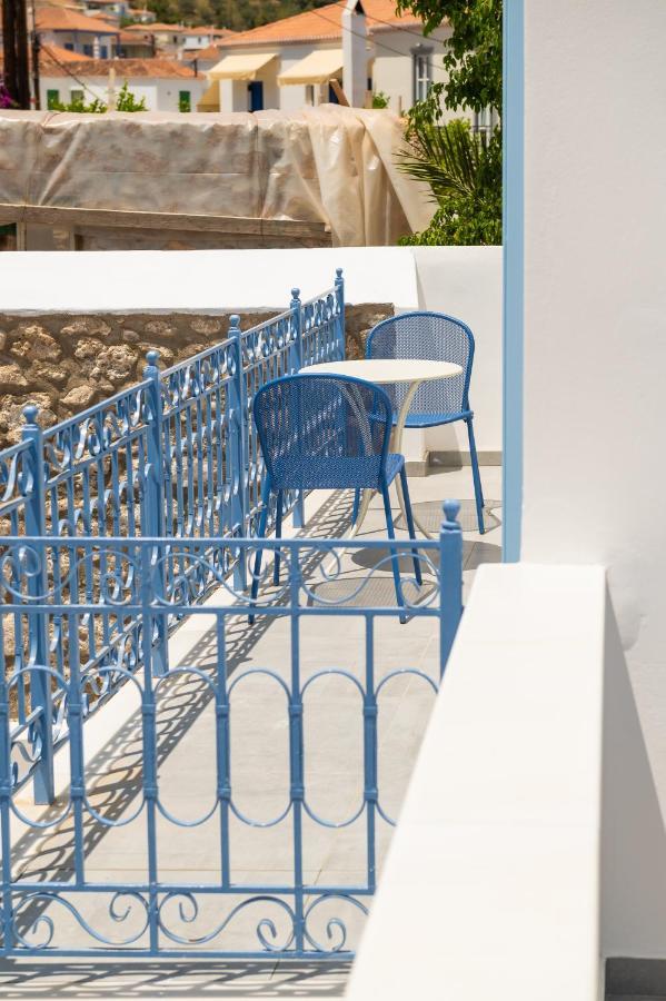 Hotel Lumiere Spetses Exterior foto